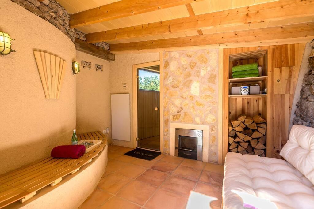 Finca Wellnatura Mit Sauna, Kamine, Badewanne Artá Dış mekan fotoğraf